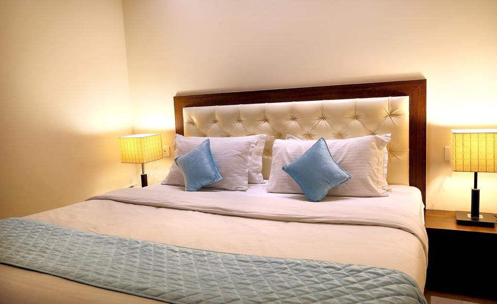 Hotel Rk Grande Ludhiana Exterior photo