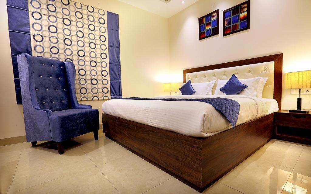 Hotel Rk Grande Ludhiana Room photo